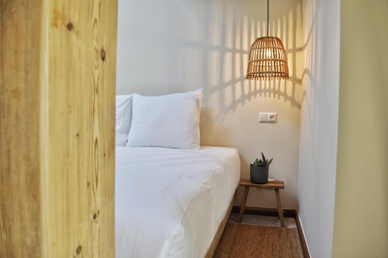 Van Heeckeren Apartments & Suites Buren 比伦 外观 照片